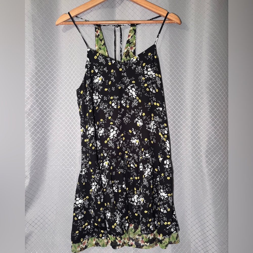 Vera Wang Women’s Junior Casual Dress